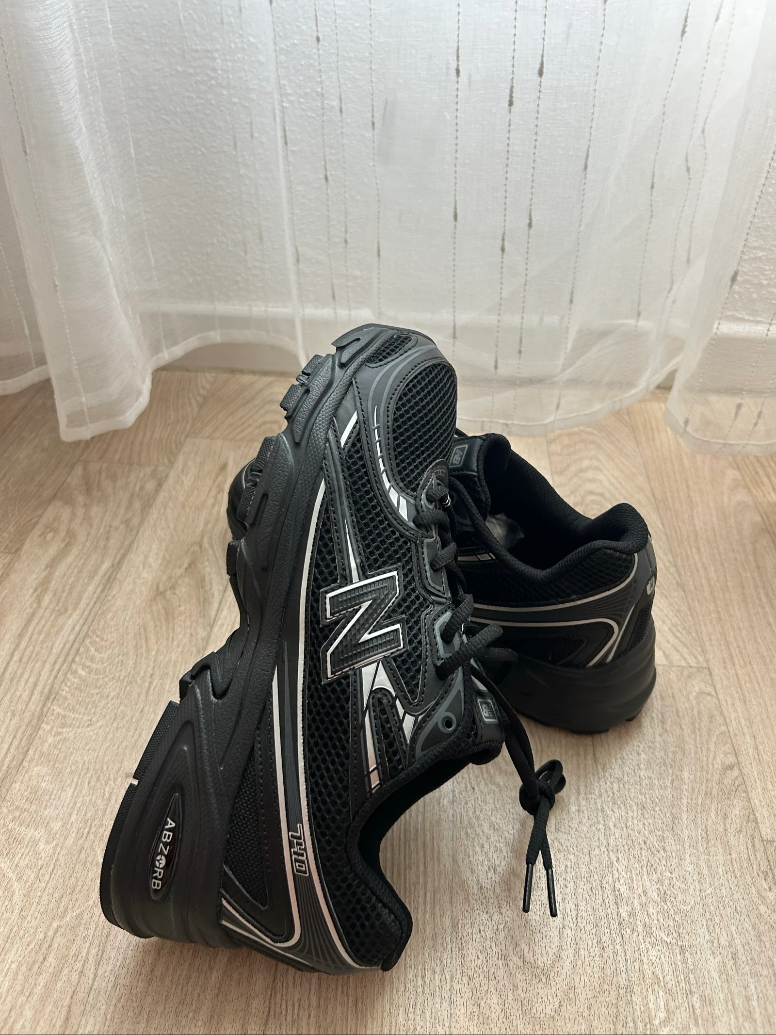 Chaussure new balance 740 – photo 4